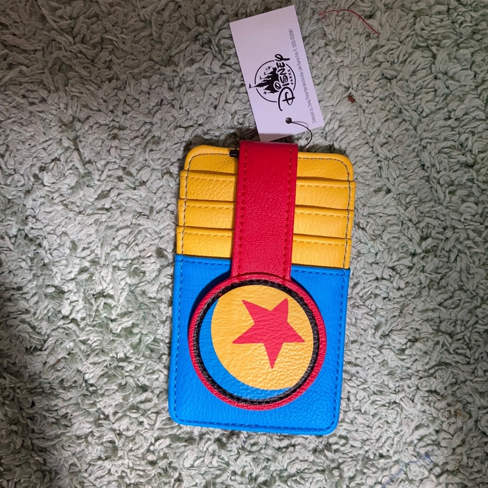 Disney Wallet